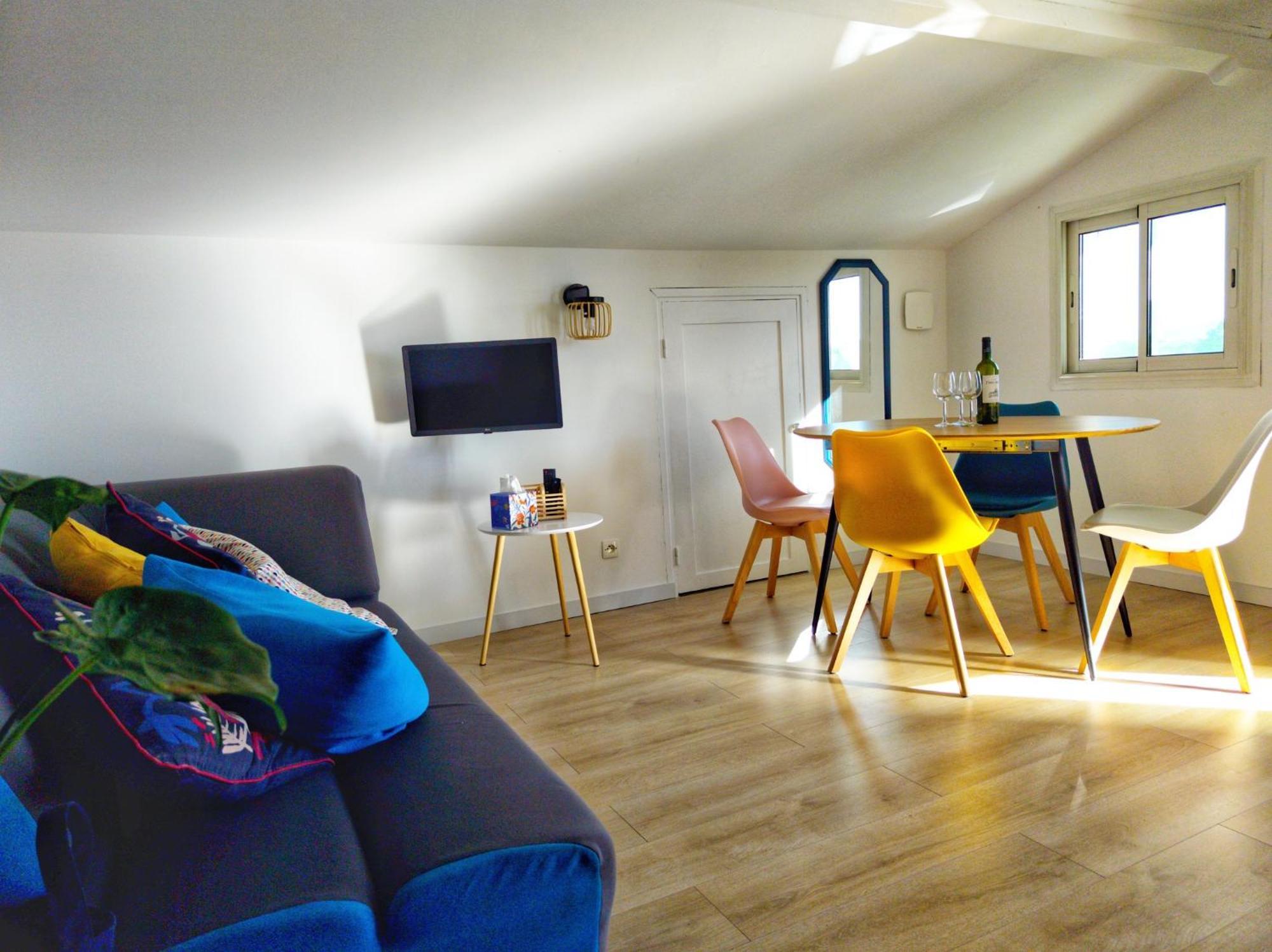 Maison Des Chenes 64 - Independant Apartment With Terrasse ブーコー エクステリア 写真