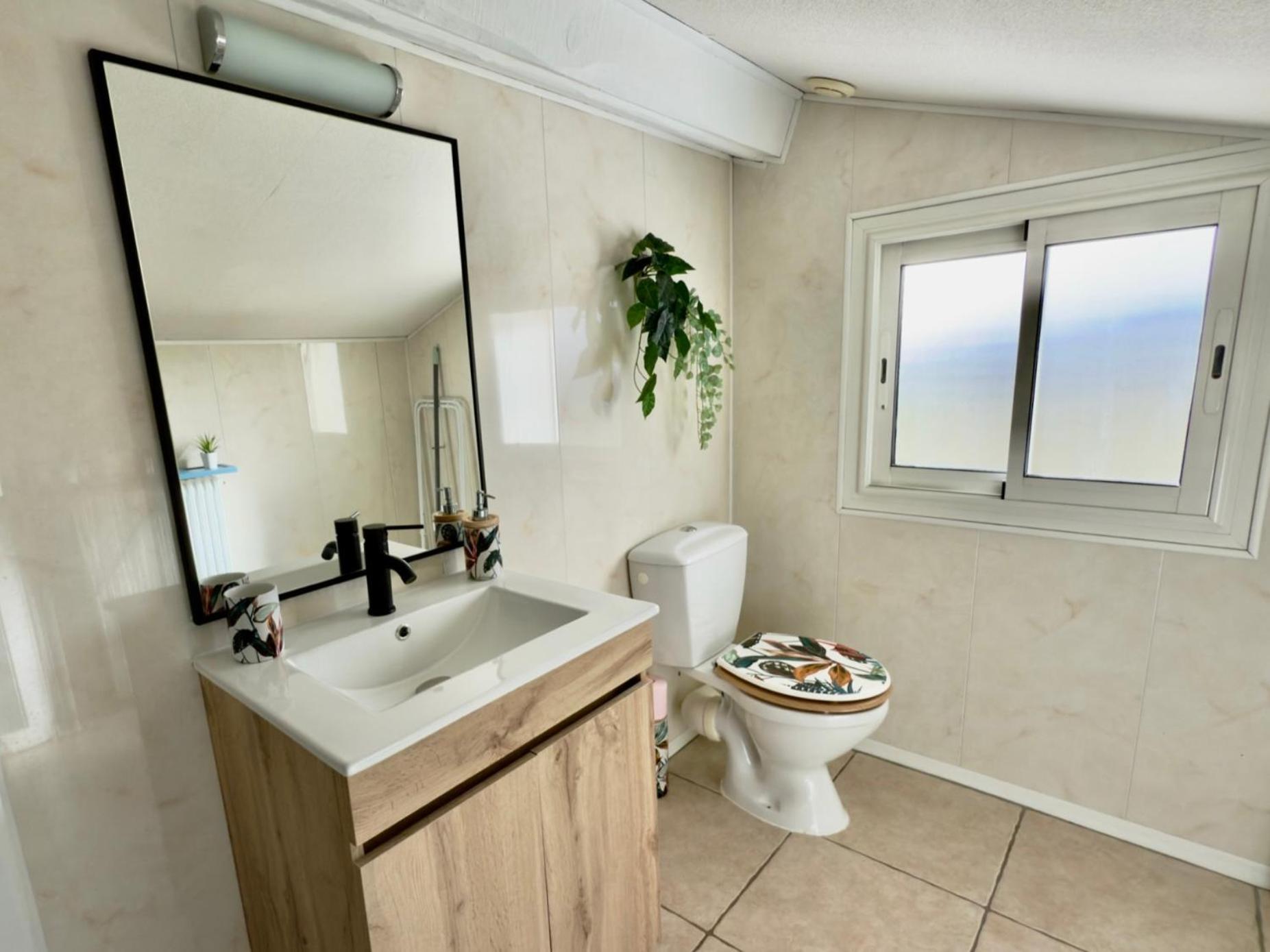 Maison Des Chenes 64 - Independant Apartment With Terrasse ブーコー エクステリア 写真